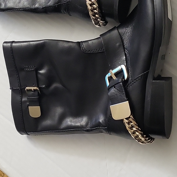Guess Girton Black Boots with Gold Buckles 6.5 M - Picture 3 of 10